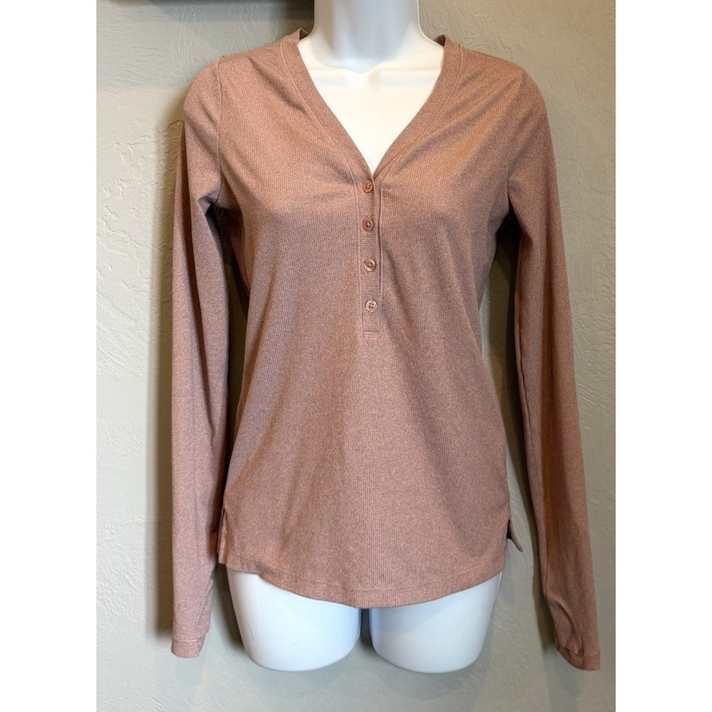 Athleta Uptempo Henley Top Womens Size XS Pink Ribbed Long Sleeve V Neck Stretch